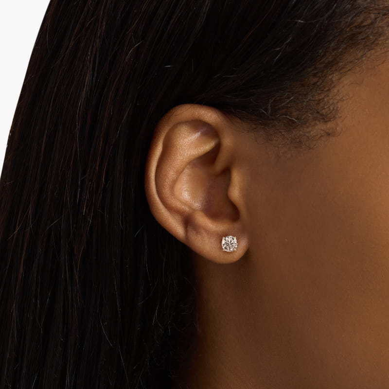 Four Prong Stud Earrings In 18K Yellow Gold (Setting)