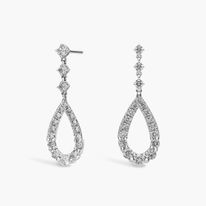 Dangle earrings with diamonds in 14k white gold